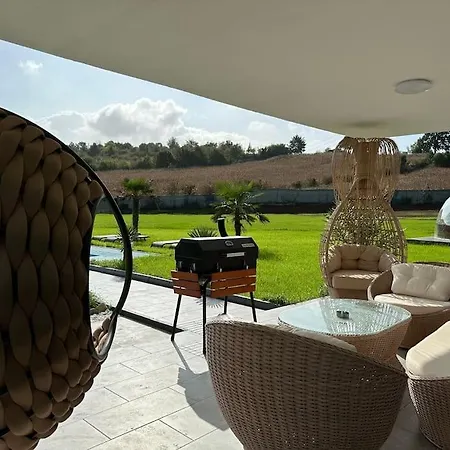 Villa Private Daily With Pool *