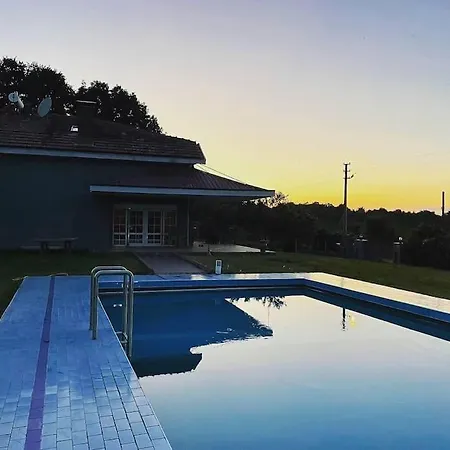Private Daily With Pool Villa *