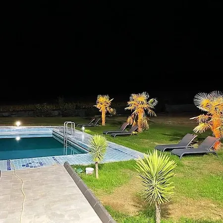 Private Daily With Pool Villa